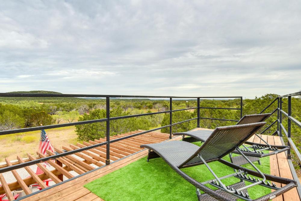 Remote Strawn Container Home with Hot Tub!
